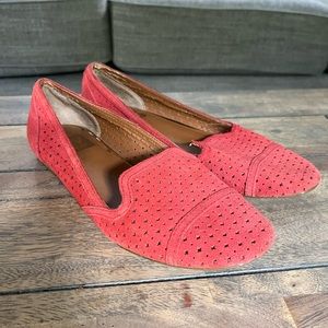 Dolce Vita flats, size 6, new condition